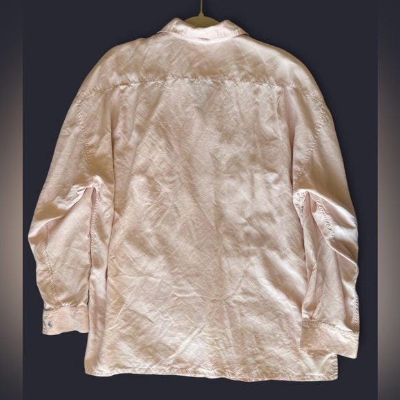 Woman’s Preston&York 100% Silk Blouse - Picture 3 of 6